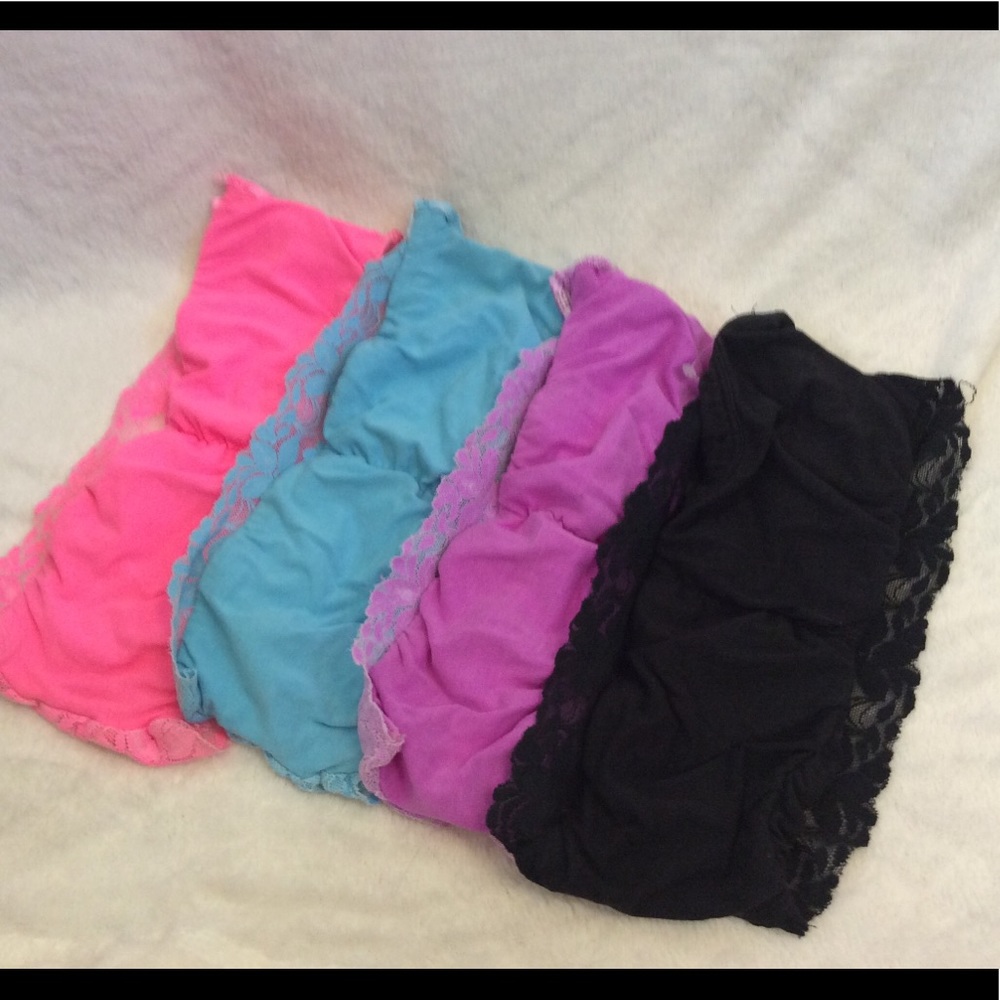 FREE W/BUNDLE/ 2 for $10/ 4 for $18 Stretch lace bandeau bralette NIGHT